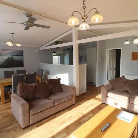 بيت للعطل Ag 24 - 3 Bedroom *